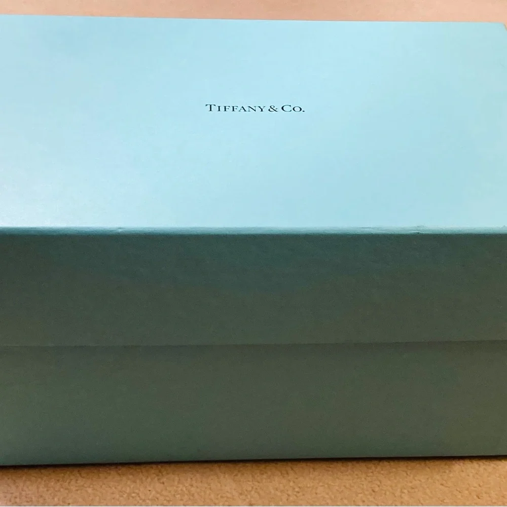 Tiffany & Co. Classic blue medium accessory gift box, to keep crystal,porcelain - Picture 2 of 13